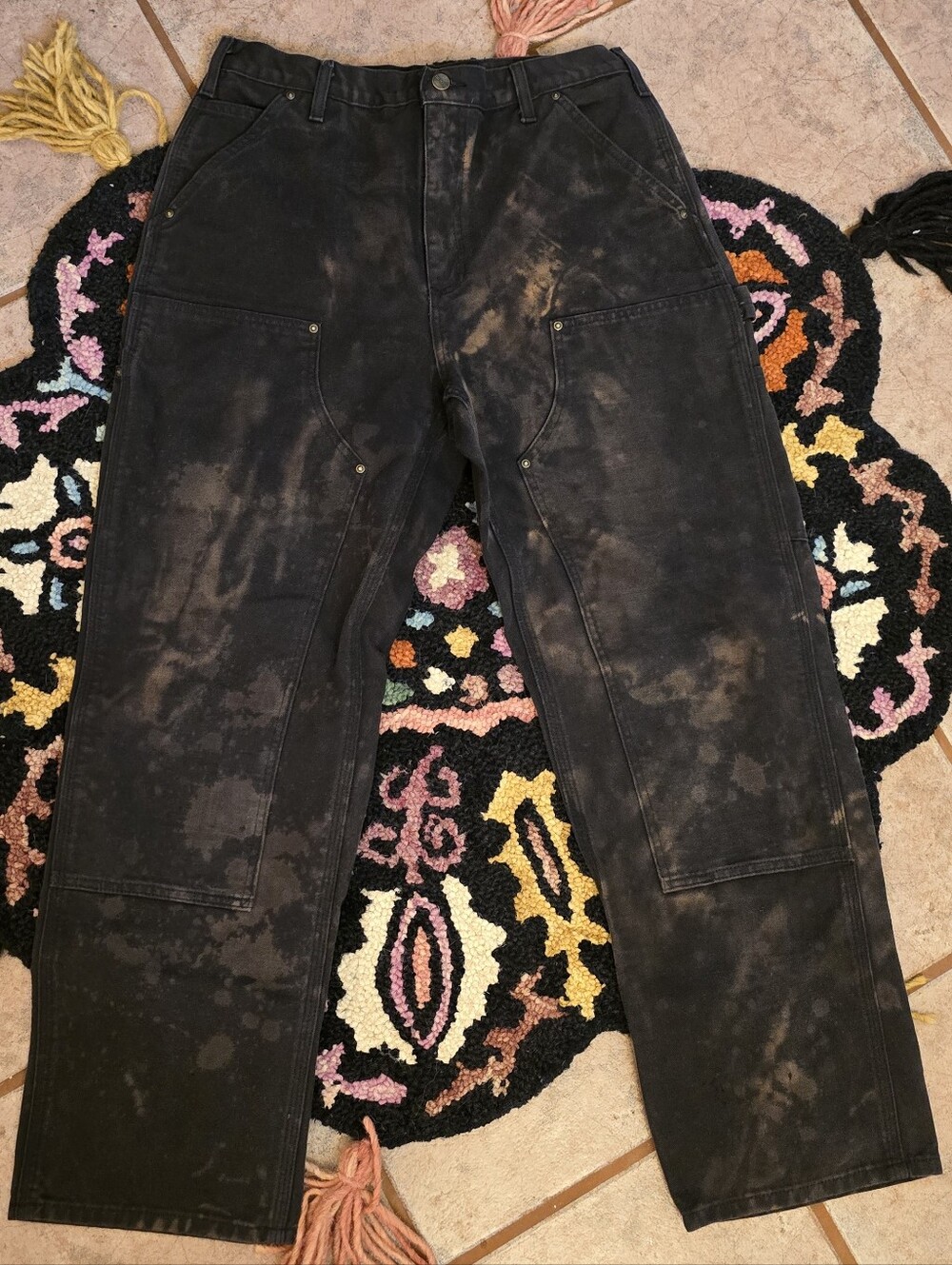 🔥🔥B136 Black Carhartt double knee work pants with a distressed look🔥🔥32Wx30L